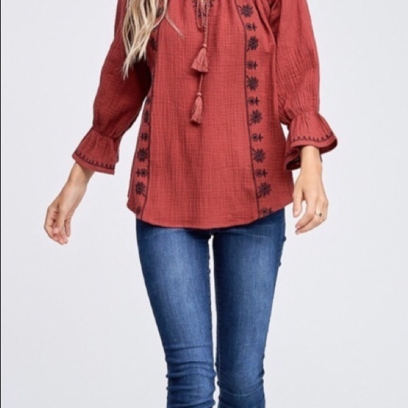 ♥️2 left ❤️ Rust Boho Top - Picture 2 of 6
